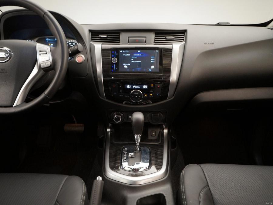 Детали интерьера Nissan Terra 2018 года  (CN) (фото 74 из 144)